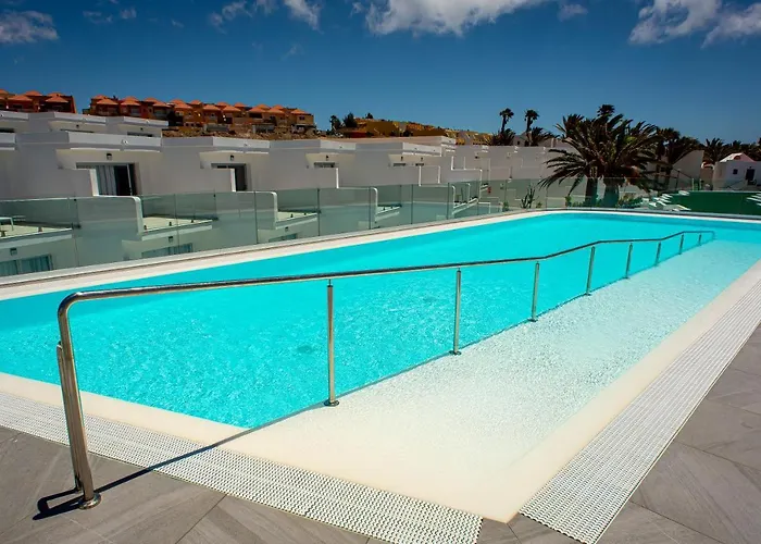 Otel Taimar 4*