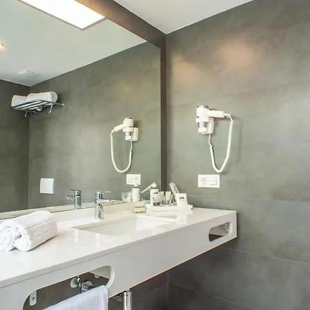 호텔 Taimar 코스타카르마